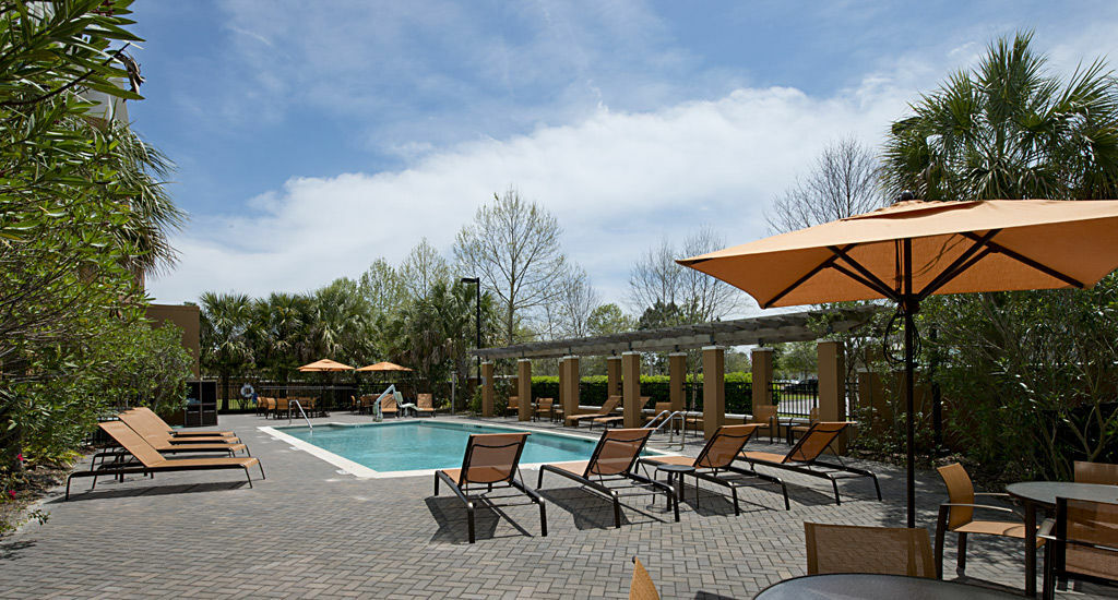 Courtyard Jacksonville Flagler Center Exterior photo